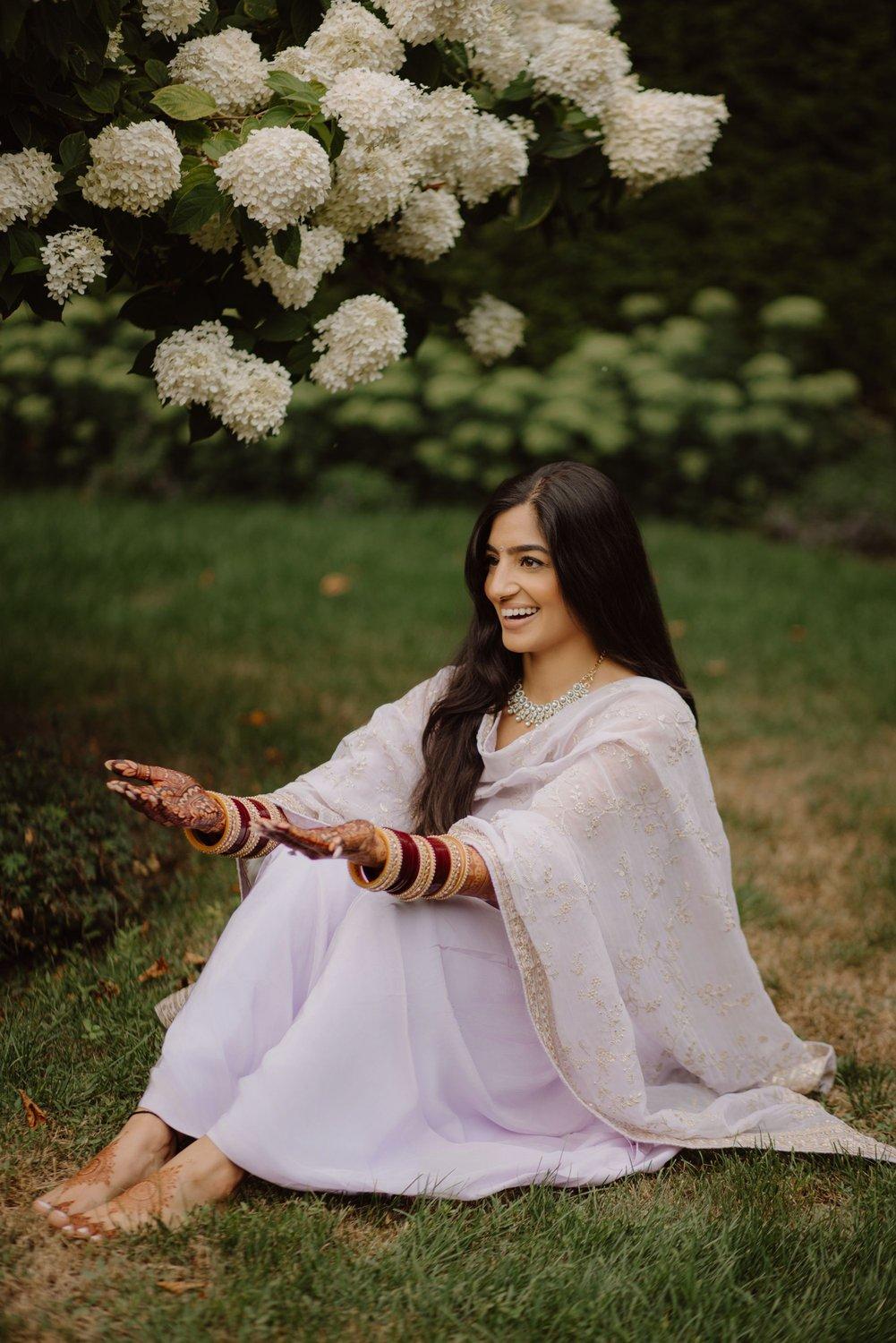 carousel-hero-element image-0